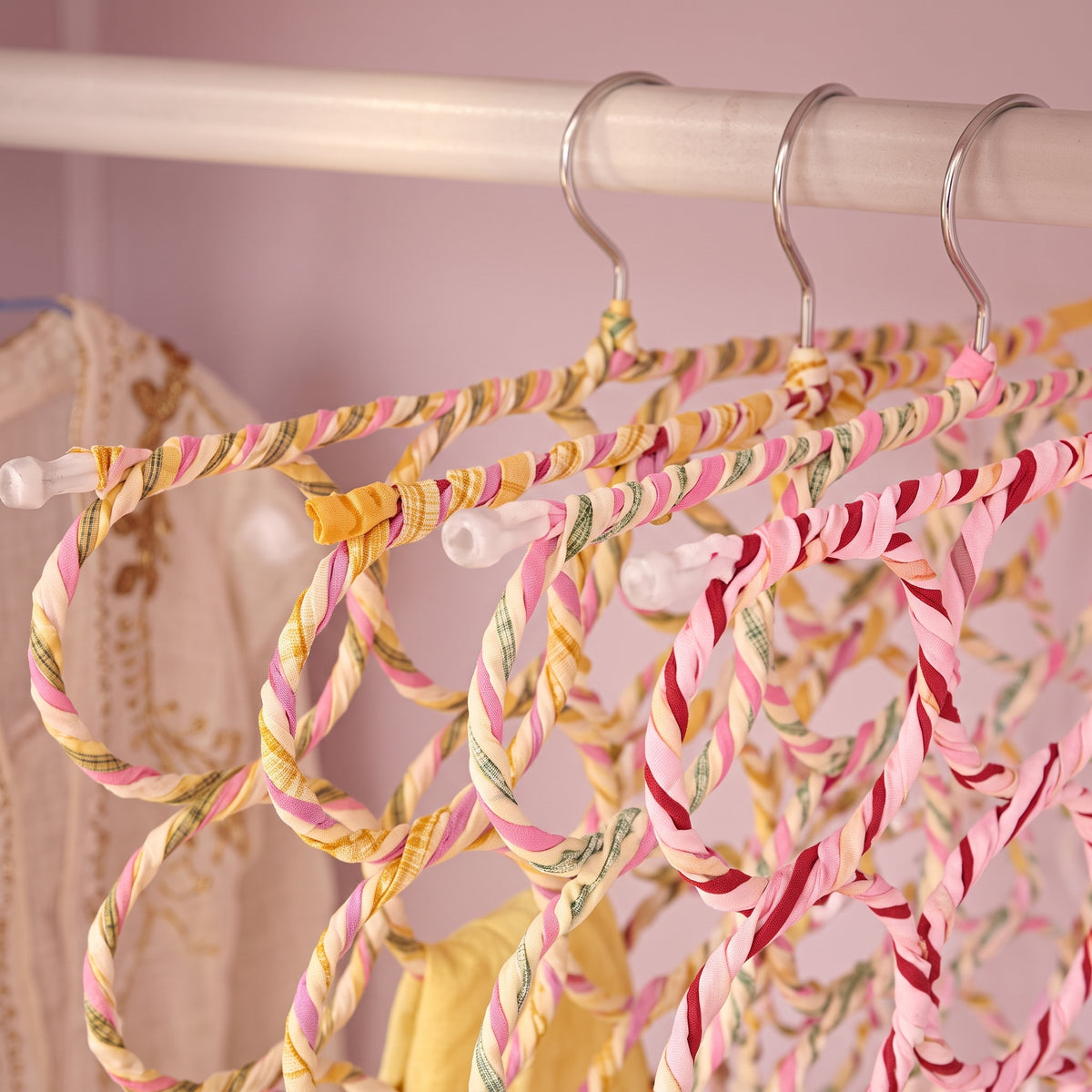 28 Hole Scarf Hanger